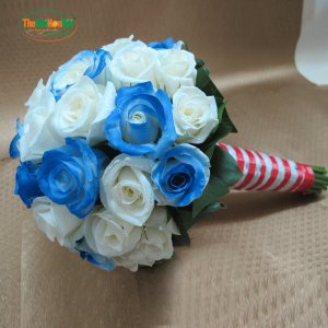 Bó hoa cưới xanh nước biển