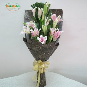 Bó hoa lily hồng